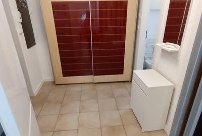 STUDIO la 3 minute de Metrou Mihai Bravu, etaj 1, mobilata.385 eur - 16