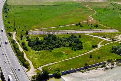 Teren 30 Hectare la Autostrada A1 București–Pitești | Km 34 | Front 550 ml - 15