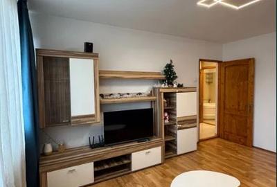 Apartament cu 2 camere decomandat, mobilat în Tineretului