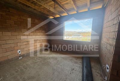 Casa cu 4 camere, 122 mp utili, Zona Livezeni - 12