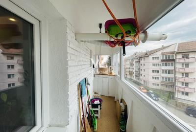 Apartament in zona centrala, la cheie, mobilat, utilat, et intermediar - 17
