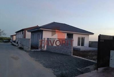 Casă individuală | Parter | Toate utilitatile | Finisaje premium | Curte | Pod - 1