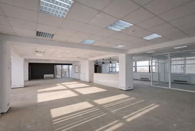Birouri 200 - 330 mp | Expozitiei - Piata Presei Libere | Comision 0% - 9