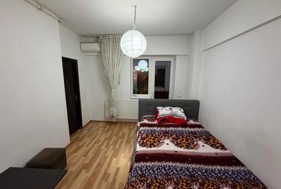 Garsonieră decomandată, mobilată în Dristor