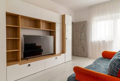 Închiriază apartament de 2 camere,decomandate,bloc nou,aflat la prima inchiriere - 1