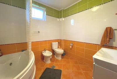 Apartament 4 camere | 102 mp + curte 100 mp | Zona Cetate - 7