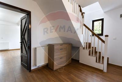 VILĂ 4 CAMERE | 573 MP TEREN | SĂCELE | ZONA SATULUNG | COMISION 0% - 13