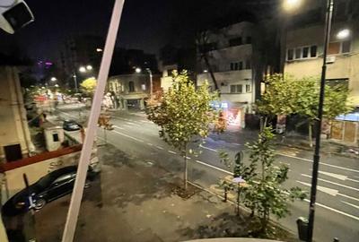 Piata Romana Dorobantilor langa Liceul Gaerman, metrou Piata Victoriei - 8