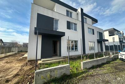 CASA DUPLEX - TOATE UTILITATILE, INCALZIRE PARDOSEALA, COMISION 0% - 1