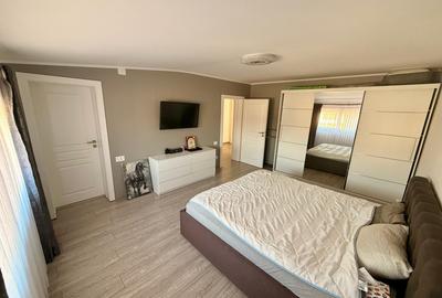 Casa moderna cu 4 camere, garaj 3 masini, curte amenajata – Valu lui Traian - 35