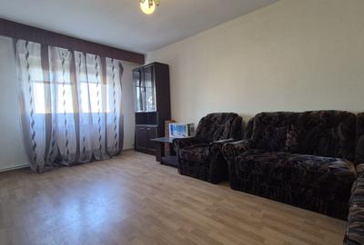 Apartament cu 2 camere decomandat, mobilat în Tomis III