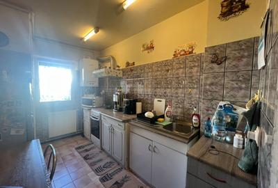 Apartament 3 camere, decomandat - 7