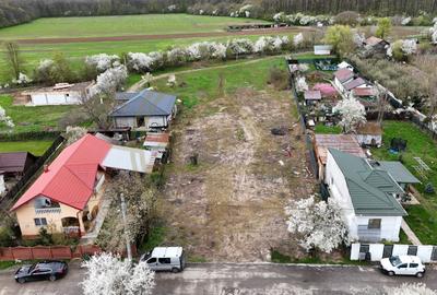 Teren Snagov 3560 toate utilitatile acces asfalt - 1