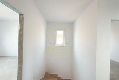 Duplex superb cu 5 camere despartit prin garaj | Dumbravita - 7
