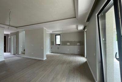 Duplex cu 5 camere în Moșnița Nouă