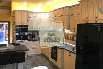Casa 8 camere 6 bai 450 mp teren in zona Terezian - 15