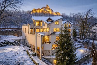 FILM! Castelariu: spectacol panoramic, locatie prestigioasa, exclusivist confort - 1