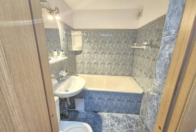 Vanzare Apartament 2 Camere semidecomandat Centrul Civic Str.Harmanului Etajul 3 - 18