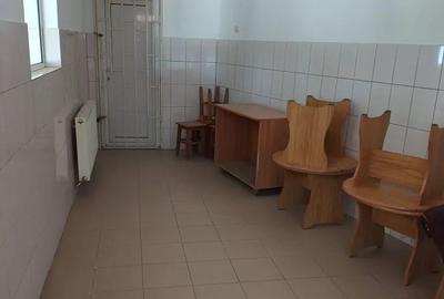 Spatiu comercial, 100 mp, zona Lilieci - 4