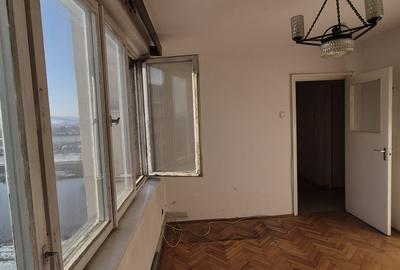 De vanzare ap 2 cam + garaj - Aleea Carpati - 12