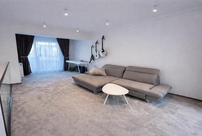 Casă cu 4 camere în Calea Dumbrăvii