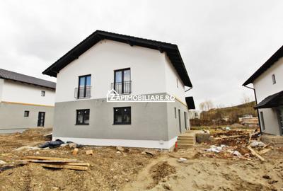 Duplex Livezeni - Cartier nou - 3 si 4 camere - 2