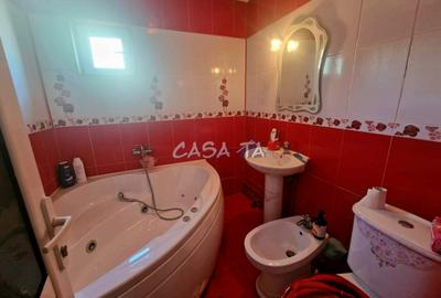 Apartament 3 camere, situat in Rovinari , Str. Plopilor - 9