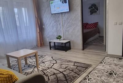 2 Camere / Piata Romana /  vedere spre Bulevardul Magheru. - 6