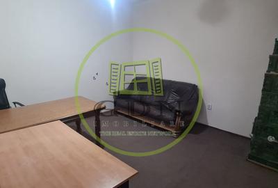 Spațiu Comercial zonă centrală 15mp la parterul unei case - 2