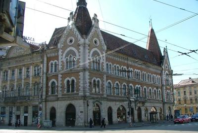 Apartament  trei camere  cladire istorica zona Palatul Széky - 1