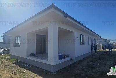 Casa parter 4 camere incalzire in pardoseala in Domnesti - 2
