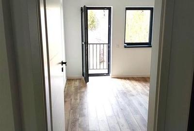 Apartament NOU cu 3 camere balcon parcare zona Shopping City - 6