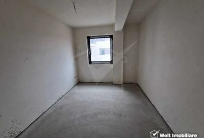 Apartament cu 3 camere semidecomandat în Someșeni