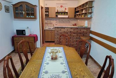 VILA 5 CAMERE, FARA CURTE, GARAJ, CENTRAL, ZONA LIVADA POSTEI - 14