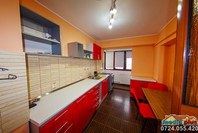 Apartament cu 3 camere Mazepa