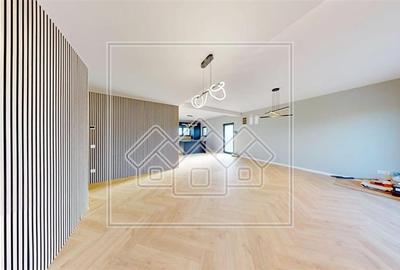 Apartament in Sibiu- 115 mp utili- 4 camere, 3 bai- 200mp curte libera - 3
