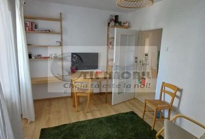 Apartament 2 camere de închiriat - Mircea cel Bătrân - 350EUR - 2