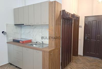 Garsoniera de inchiriata in zona Metro! - 6