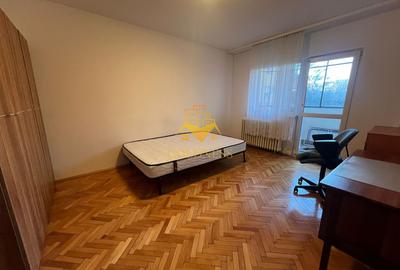 Apartament cu 3 camere decomandat, mobilat în Mărăști