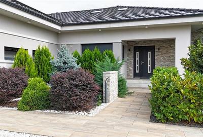 CASA /VILA SUPERBA P+ M, STIL MEDITERANEAN IN DUMBRAVITA - 1