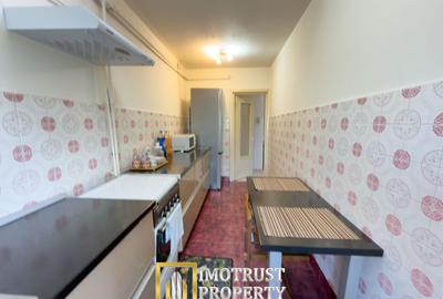 Apartament tip Samanta cu garaj de vânzare în zona Polivalentă - 3