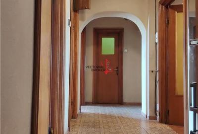Apartament 3 camere zona Ion Mihalache cu Turda constructie 1984 - 26