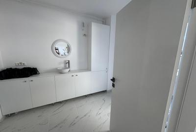 Afacere la cheie | Salon Manichiură | Drumul Osiei Rotar Park 2 - 6