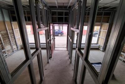 Oravita, Spatiu Com. (Apartament) 89MP, Zona Centrala, Pret Negociabil - 6