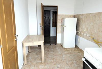 VITAN / MIHAI BRAVU / METROU / DECOMANDAT / IMOBIL 1984 - 4