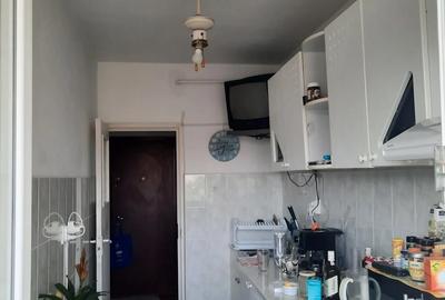 Apartament 2 camere, 48 mp, renovat și mobilat – Zona Tiglina 1 - 3