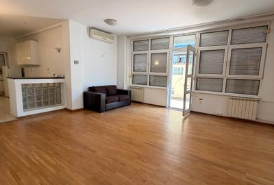 Vilă premium de închiriat, 6 camere ,zona Guvern / Piata Victor - 1