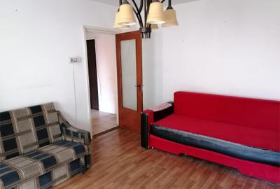 Apartament decomandat cu doua camere zona Calea Bucuresti - 3