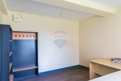 De vanzare proprietate speciala versatila | Casa + hala, teren 580mp - 9
