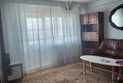 Închiriere Apartament - 4